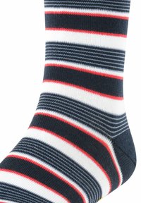 Skarpeta w paski w kolorze granatowym, białym i czerwonym. Wykonana z dzianiny, prezentuje naprzemienne cienkie i grube paski oraz wzmocniony czubek.