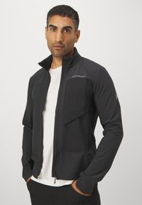 Peak Performance WINDBLOCK STRETCH JACKE - Windbreakers - black