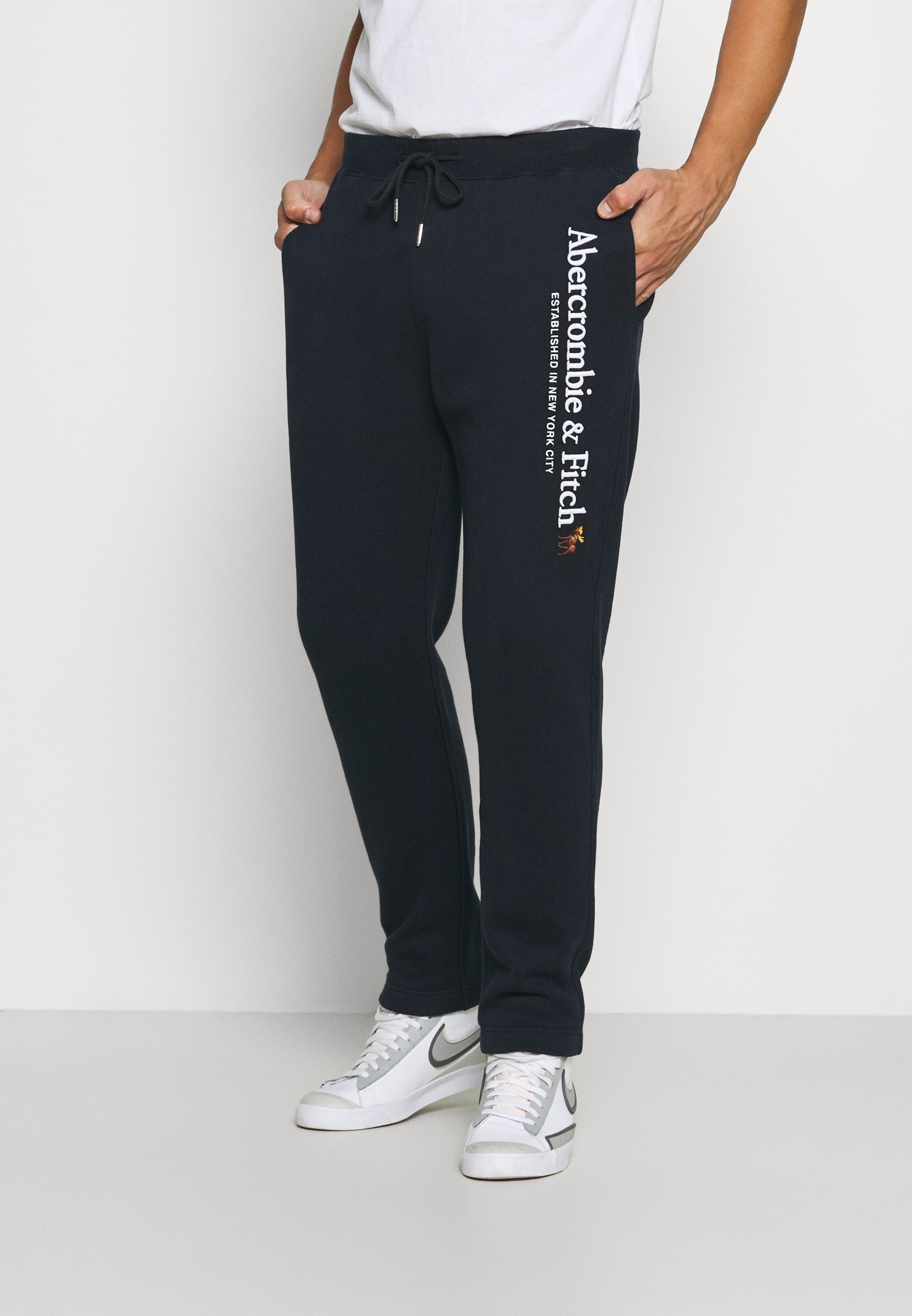 abercrombie and fitch tracksuit
