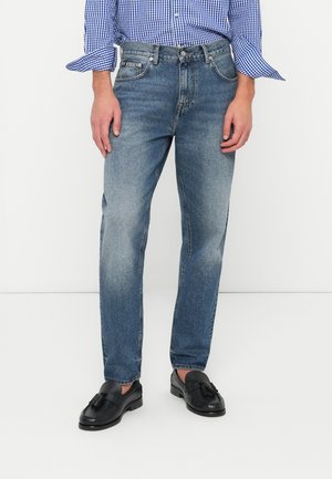 Tommy Hilfiger, TAPERED HARLEM - Дънки с прав крачол - benny blue