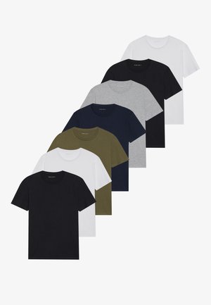 Pier One 7 PACK - T-shirt basique - white/blue/green
