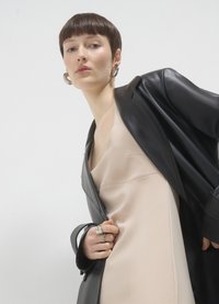 Calliope TUBINO HALTERNECK - Vestito elegante - beige medio