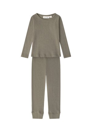 Ensemble pyjama vert olive à manches longues avec haut col rond et pantalon assorti avec poignets élastiques, fabriqué en tissu tricoté doux.