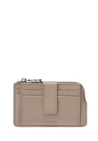 Portafoglio in pelle beige con superficie texturizzata, dotato di più scomparti per carte, una tasca con zip e una chiusura in tonalità argentata.