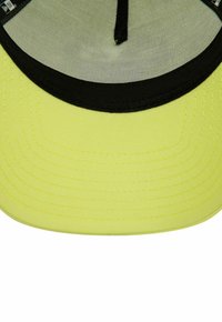 New Era AFRAME TRUCKER NEW YORK YANKEES PASTEL - Gorra - lime green