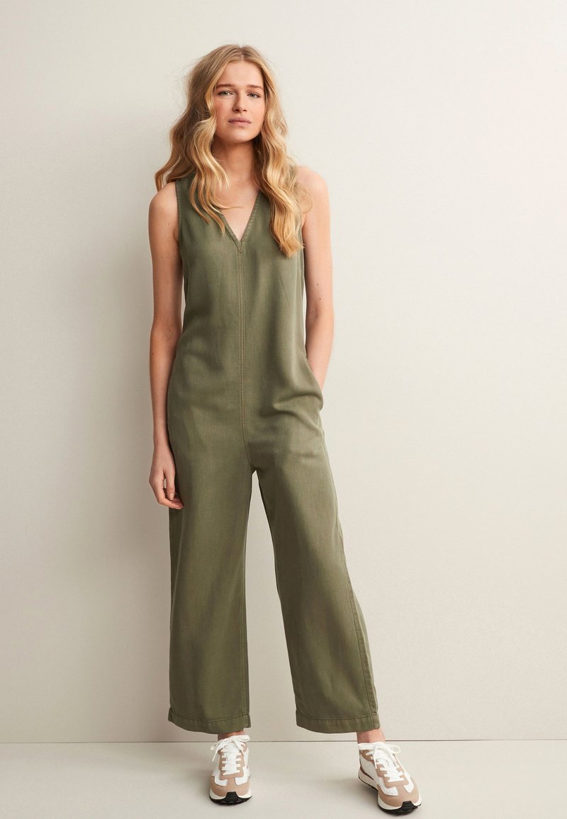 Next VNECK Jumpsuit khaki green/grün Zalando.at