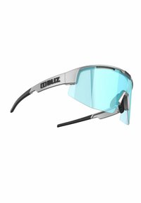Occhiali da sole sportivi con una montatura argentata e lenti azzurro scuro. Presentano un design elegante, naselli regolabili e aste nere.