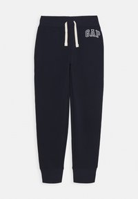 gap tracksuit
