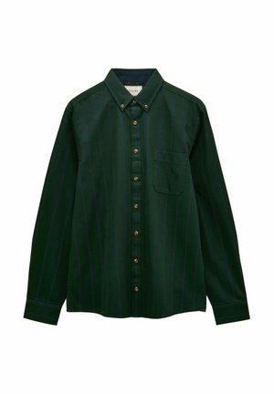 Dunkelgrünes Langarmhemd mit Knopfleiste, dünnen marineblauen vertikalen Streifen, umgelegtem Kragen, Brusttasche und Holzknöpfen.