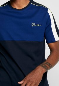 River Island Jednoduché tričko - dark blue