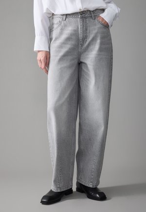 Pernera ancha - grey denim