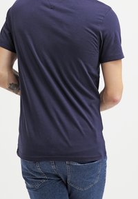 Hilfiger Denim Jednoduché tričko - dark blue