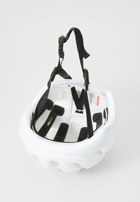 Miniatyrbilde 4