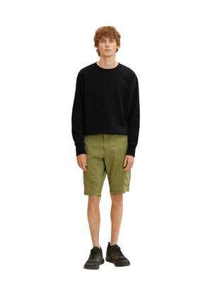 Shorts - olive minimal