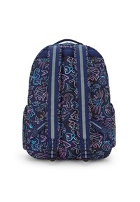 Zaino blu navy con motivi marini colorati; dotato di due spallacci imbottiti e una maniglia superiore per un facile trasporto.