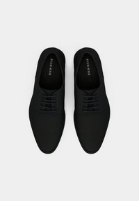 Pier One Derbies - black