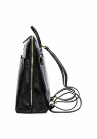 Sac en cuir noir au design structuré, fermeture à glissière dorée et sangles réglables. Comprend une poche avant et une texture lisse.