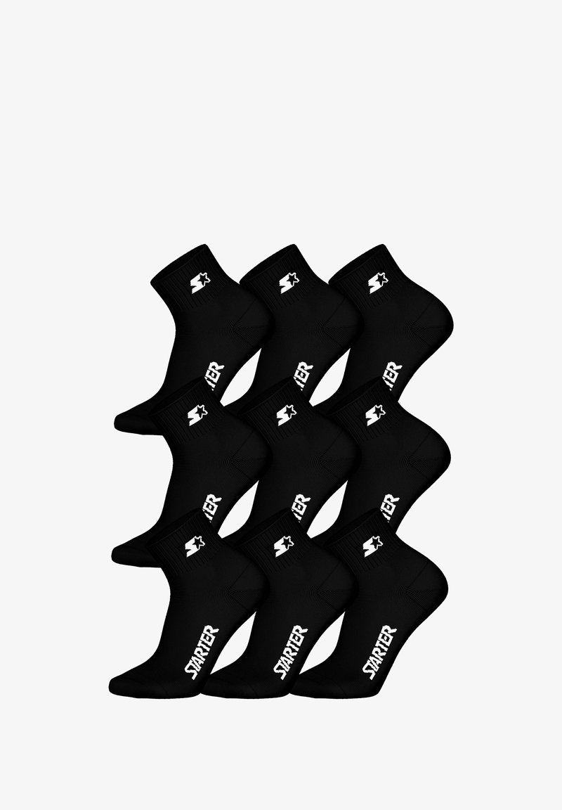 Schwarze Knöchelsocken mit gerippten Bündchen, ausgestattet mit weißem "STARTER"-Branding an den Seiten. Das Material hat eine glatte, dehnbare Textur.