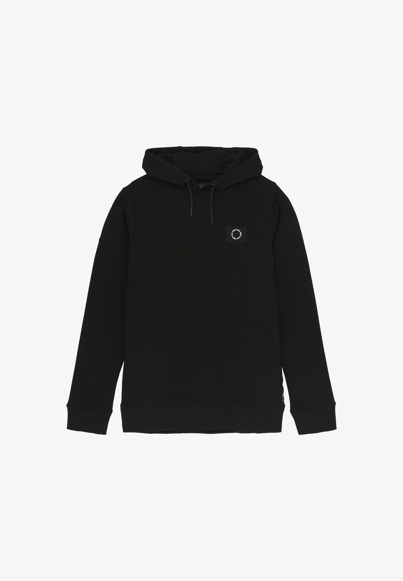 Zwarte hoodie van zacht materiaal, met een voorzak en een koord. Inclusief een klein logo label op de borst.