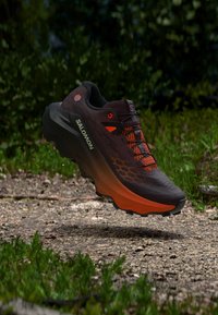 Δεν επιλέχθηκε, huckleberry/black/red orange