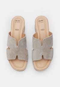 Bata Ciabattine con tacco - beige