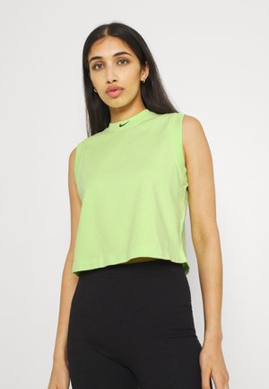 WASH - Top - ghost green/black
