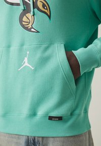 Nike Performance NBA CITY EDITION CHARLOTTE HORNETS HOODY - Sporto klubų atributika - mint/white