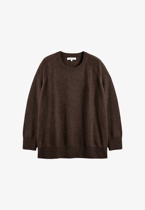 Brauner Strickpullover mit Rundhalsauschnitt und langen Ärmeln. Er hat eine weiche Textur sowie gerippte Bündchen und Saum für einen entspannten Sitz.