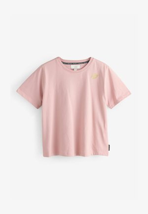 Růžové bavlněné tričko s kulatým výstřihem, krátkými rukávy a malým žlutým potiskem rtů na přední straně. Jemná textura, volný střih.