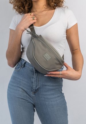 Johnny Urban, Sac banane - grey