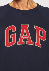 GAP Felpa - white