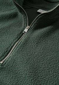 Mango Suéter de forro polar - dark green