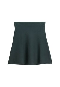 Una falda acampanada de color verde oscuro hecha de un tejido suave, que presenta una cinturilla lisa y una silueta en forma de A, sin patrones ni adornos visibles.
