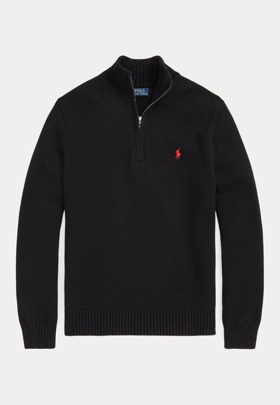 Schwarzer langärmliger Strickpullover mit halbhohem Reißverschlusskragen und rotem, gesticktem Polo Ralph Lauren Logo auf der linken Brust.