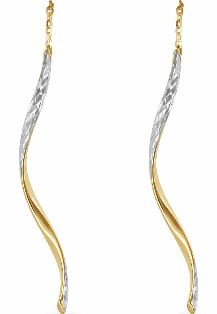 Guld- och silverörhängen med en vågig design, med en polerad yta och en texturerad detalj, hängande från en liten kedja.