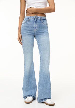 PULL&BEAR, Jean flare - stone blue denim