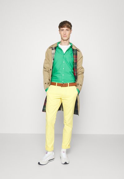 Polo Ralph Lauren SLIM FIT GARMENT-DYED OXFORD SHIRT - Camisa - cabo green