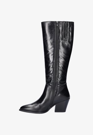 Zwarte leren kniehoog laars met een spitse neus en een blokhak. Voorzien van een rits aan de zijkant en verticale stikseldetails aan de bovenkant.