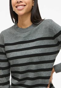 VILA Džemperis - medium grey melange