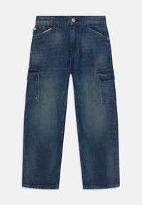 Džínové cargo kalhoty v tmavě modré barvě, s dvěma velkými postranními kapsami, pěti poutky na pásek a zapínáním na knoflík. Rovný střih s efektem blednutí.