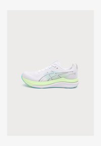 Δεν επιλέχθηκε, white/energy aqua