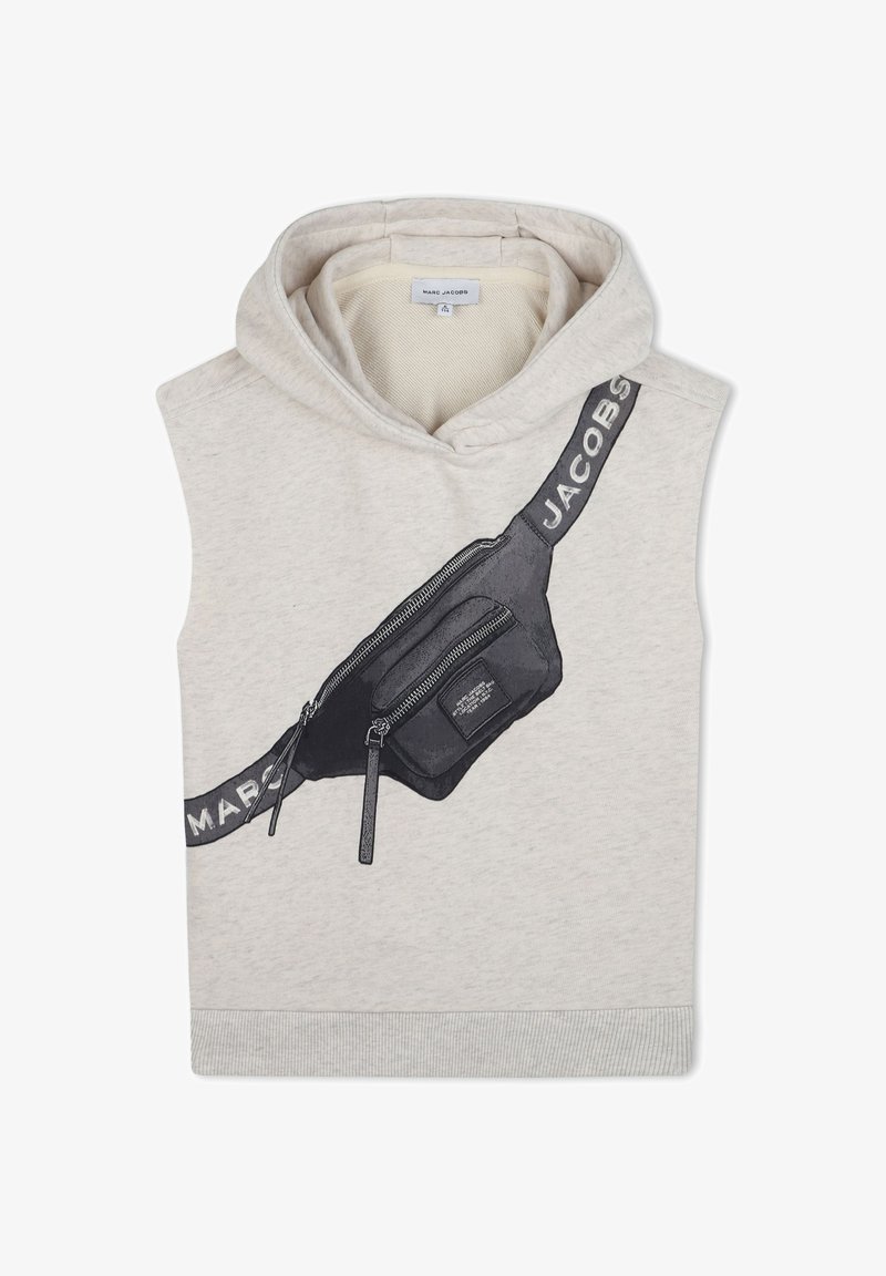 Mouwenloze hoodie, lichtgrijze stof, voorzien van een geprinte zwarte heuptasontwerp met ritsen en merktekens over de band.