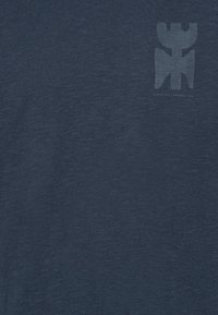 Clean Cut Copenhagen PAULI  - T-shirts med print - navy