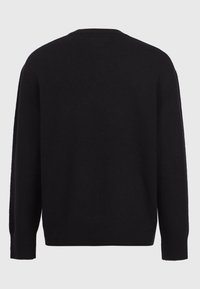 Schwarzer Strickpullover mit rundem Ausschnitt, langen Ärmeln und glatter Textur. Die Rückansicht zeigt ein einfaches, minimalistisches Design.