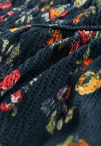 Next REGULAR FIT - SHORT SLEEVE - Džersio suknelė - black vegetable print