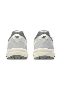 ASICS SportStyle UNISEX szary