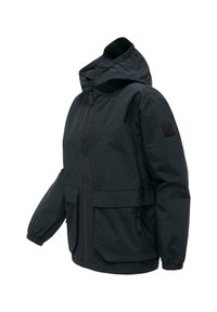 Melnā kapuce ar priekšējo rāvējslēdzēju, elastīgiem aprocēm, divām lielām kabatām ar atloku un logotipa uzlika uz kreisās piedurknes.