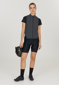 ELITE LAB Liivi - black