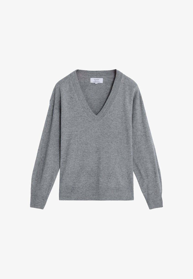 Pull en tricot gris avec un décolleté en V, des manches longues et un subtil détail perforé près de l'ourlet. Texture douce et coupe décontractée.