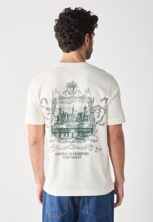 Pier One by Zalando P&C_CHATEAU BACK GRAPHIC TEE - T-shirts print - off-white